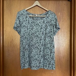 LOFT Short sleeve floral T-shirt, XL, sage green